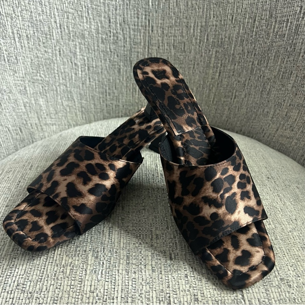 Anne Klein Leopard Print Mules